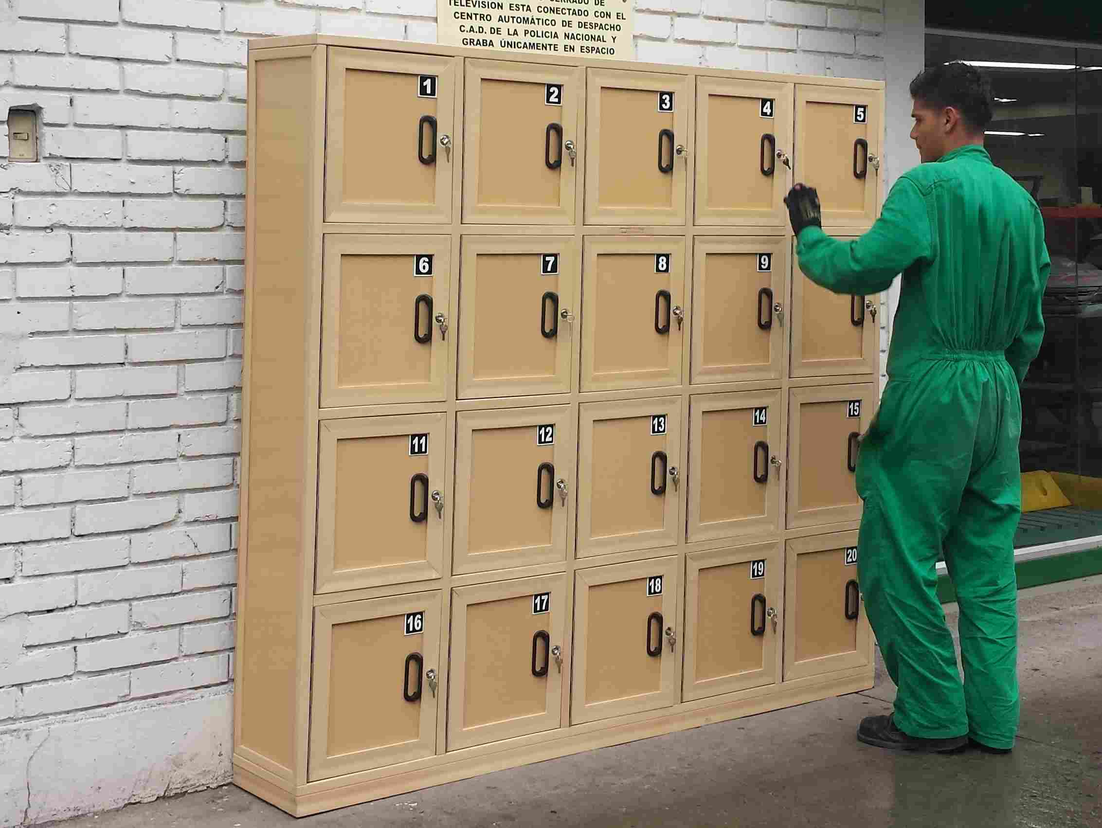 locker-o-casilleros-plasticos-industriales7