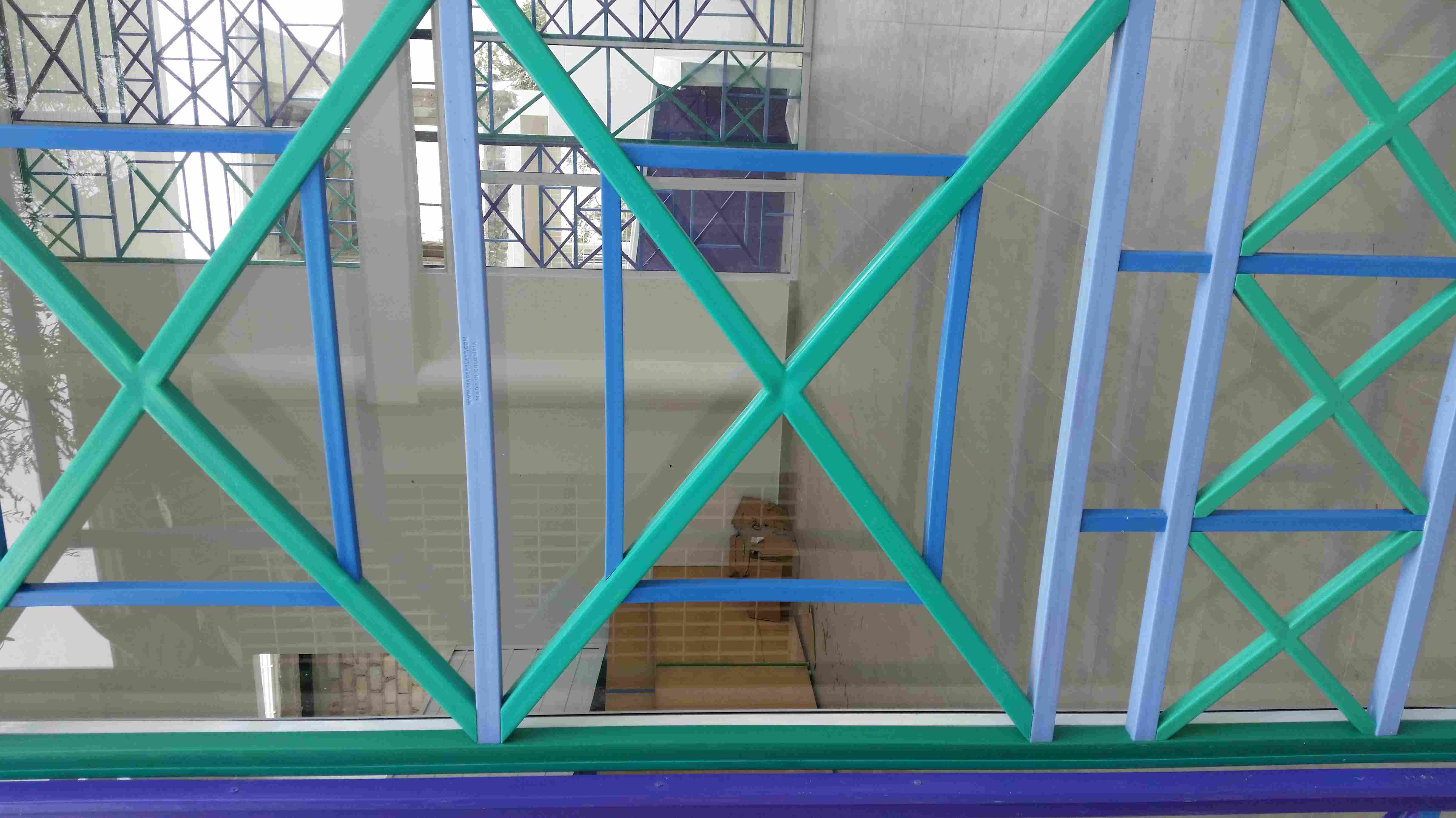 PARED-PLASTICA-CONSTRUCCION-ISLENA3